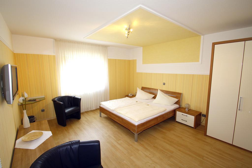 Hotel Geromont Plaidt Zewnętrze zdjęcie